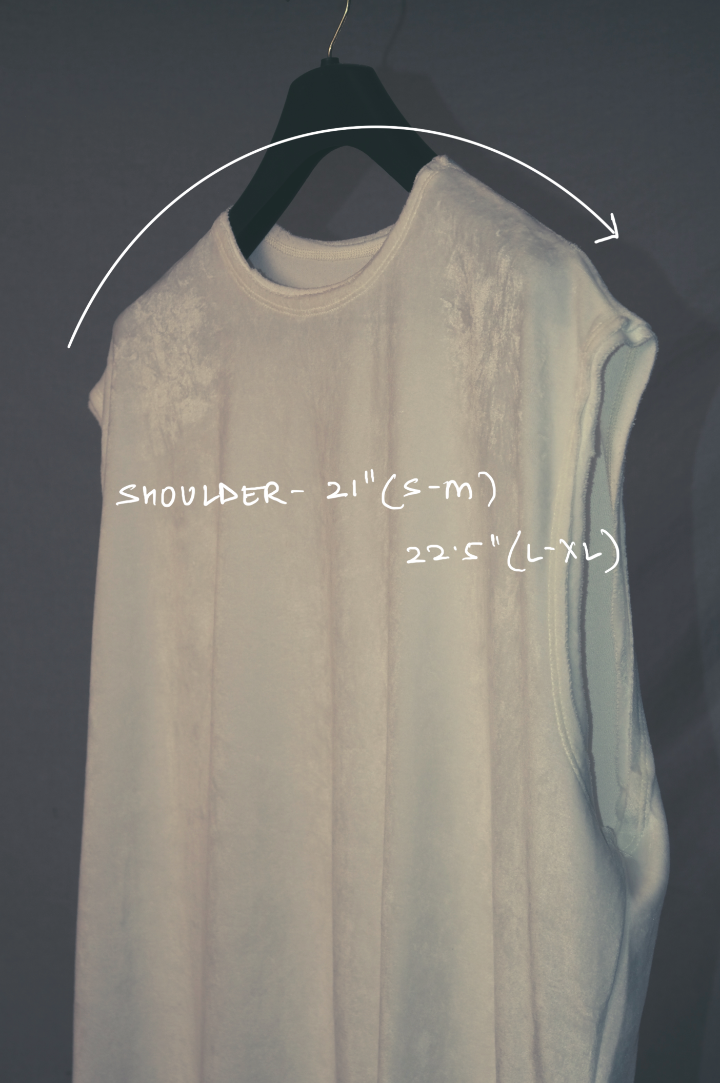 SHEEN - THE VELVETINE VEST